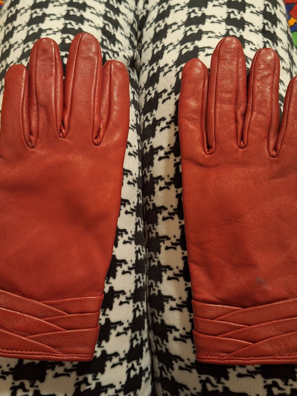 Herringbone Designed 100% Genuine Leather Red Gloves